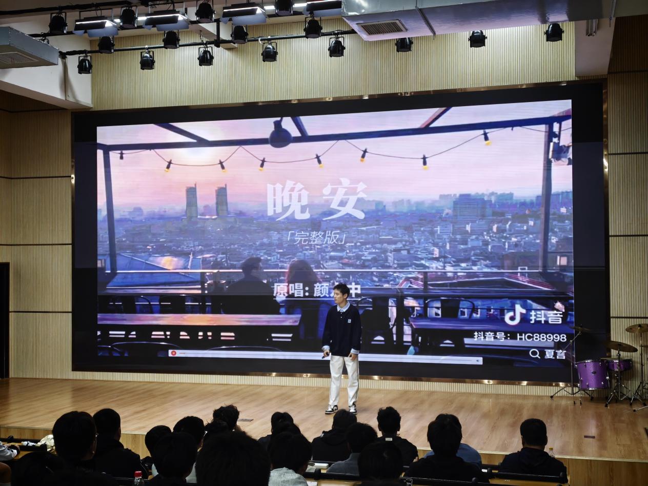 mmexport1760962470925