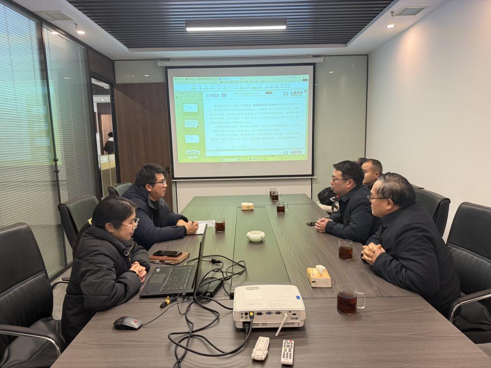 深化产教融合 共筑就业桥梁——机电一体化专业团队赴企业考察交流圆满完成