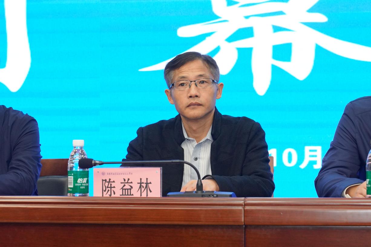 da3709e0972f75ffb4cfe57d058ce593 da3709e0972f75ffb4cfe57d058ce593