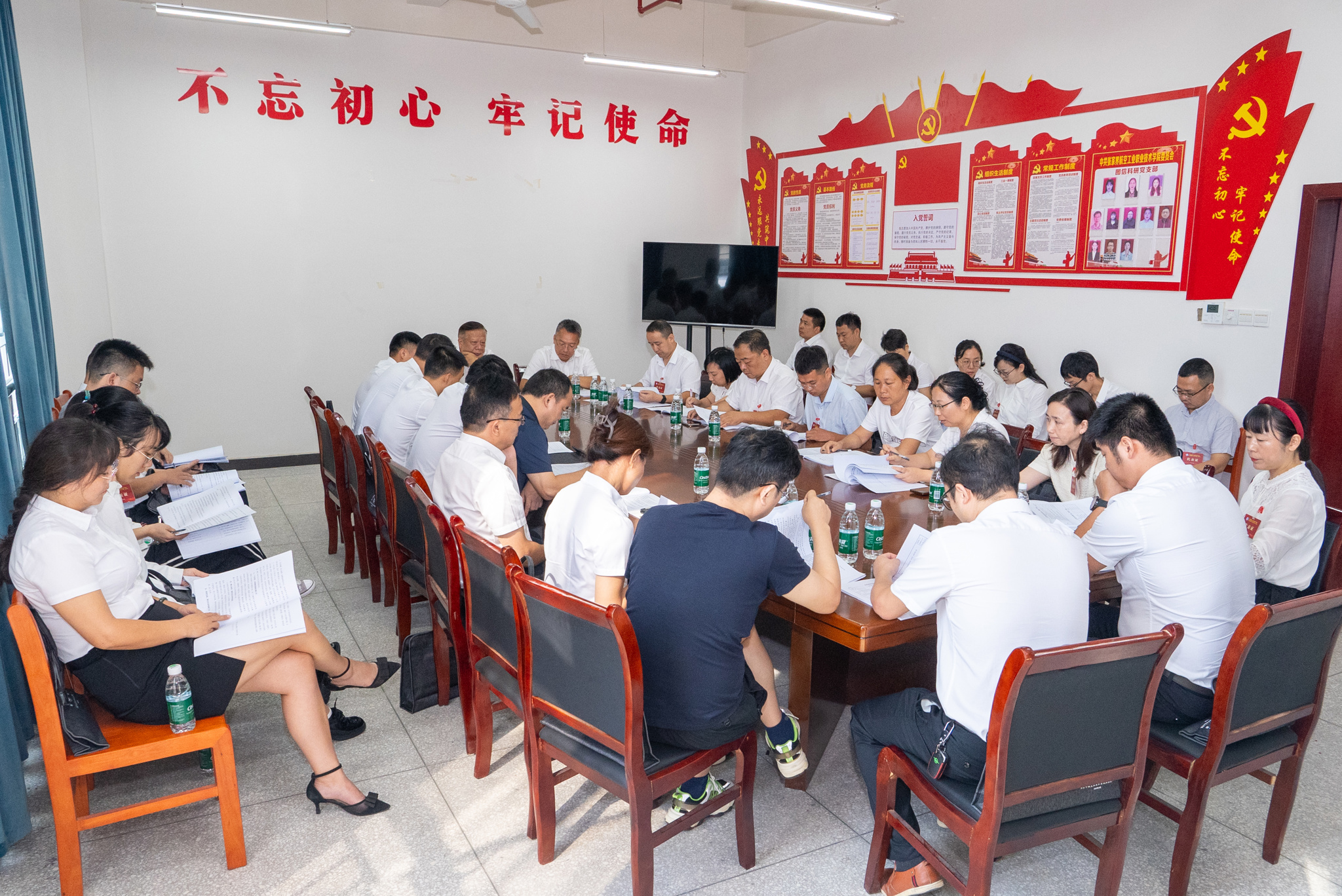 ce405da020abc4b9ea2de7365d4c4991.jpg
