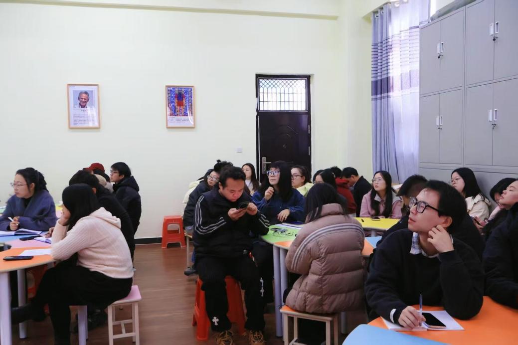 af0dcaf5b07d15c551b1e9ee8582b9f5