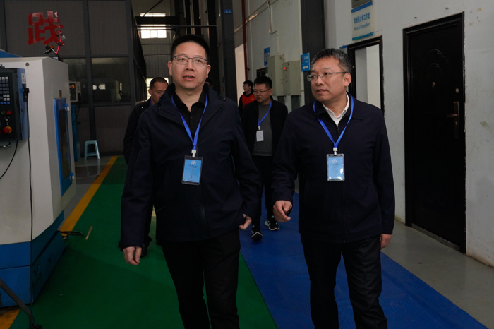 2025年度“楚怡杯”模具数字化设计与制造工艺赛项在我校圆满收官