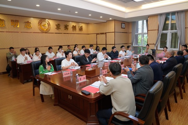 微信图片_2025-04-25_184951_579.jpg
