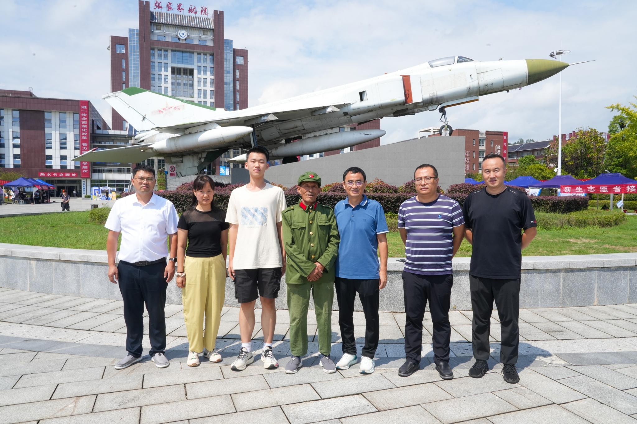 图片18.jpg 图片18.jpg