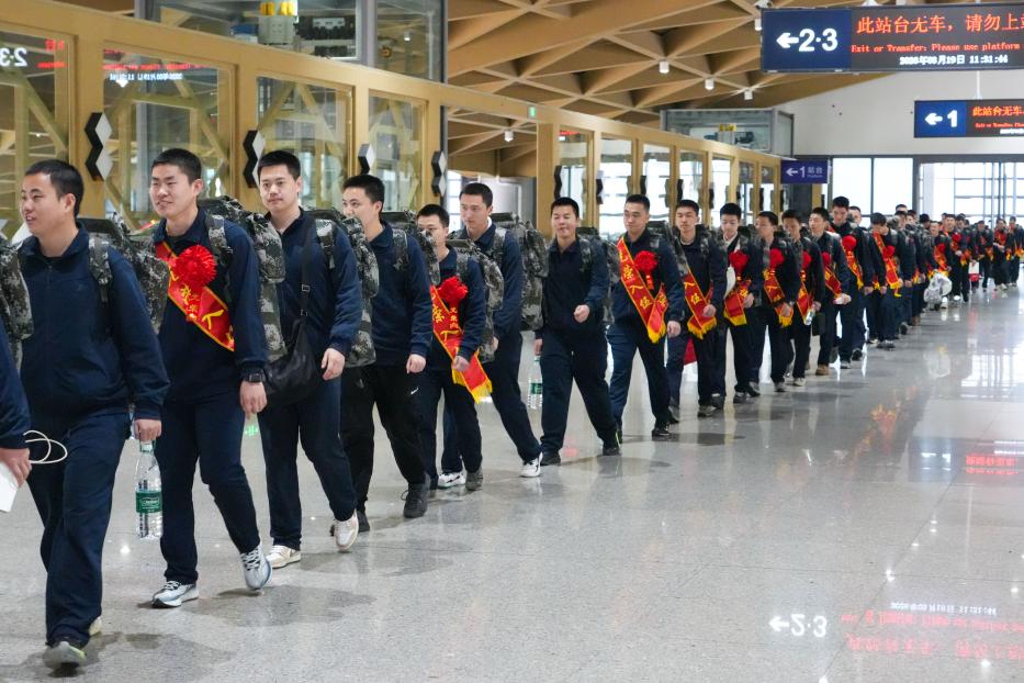 e7fde2a940faaf5ee165b949c7e052f5