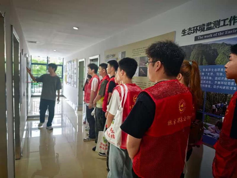 信息技术学院：“力行岗”上护生态 志愿服务践初心