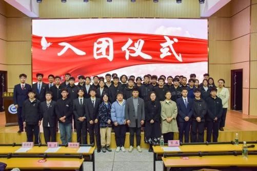 /weixiu/upload/images/2024/12/4ab504cd2849ee0e.jpeg