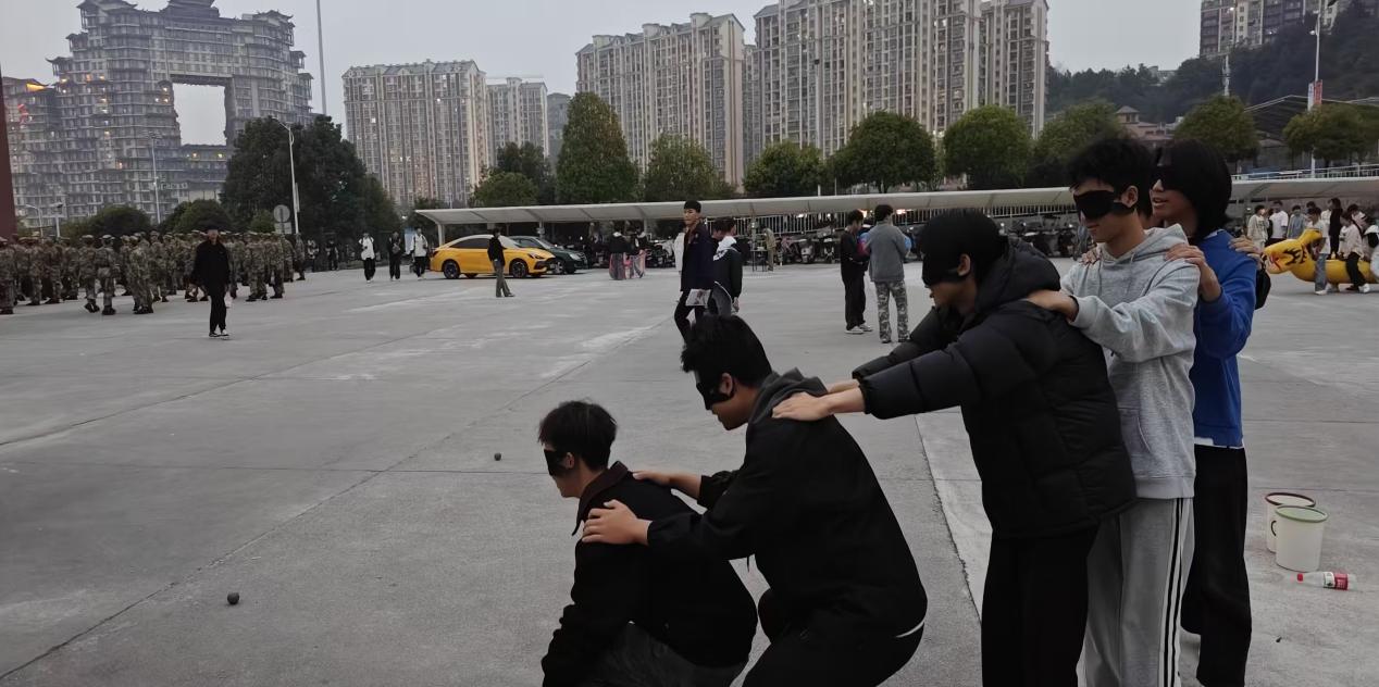 e3b2d26a6306880138b34da2a4144978