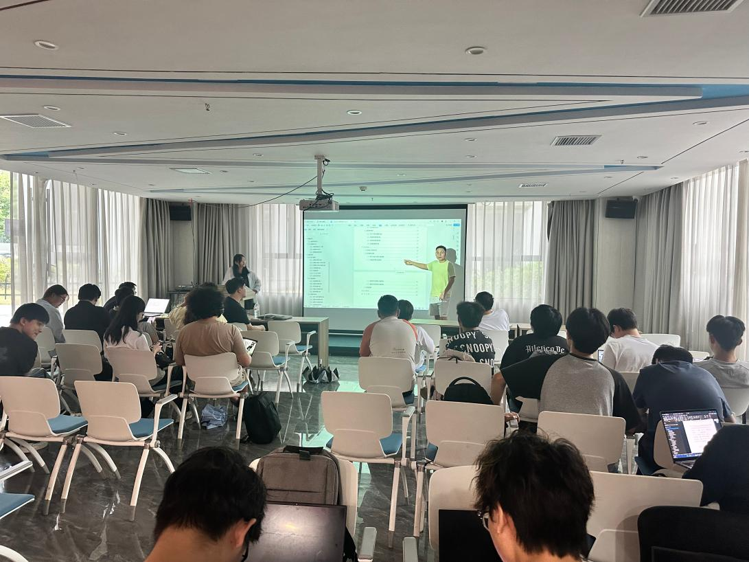 信息技术学院赴长沙开展毕业设计项目指导
